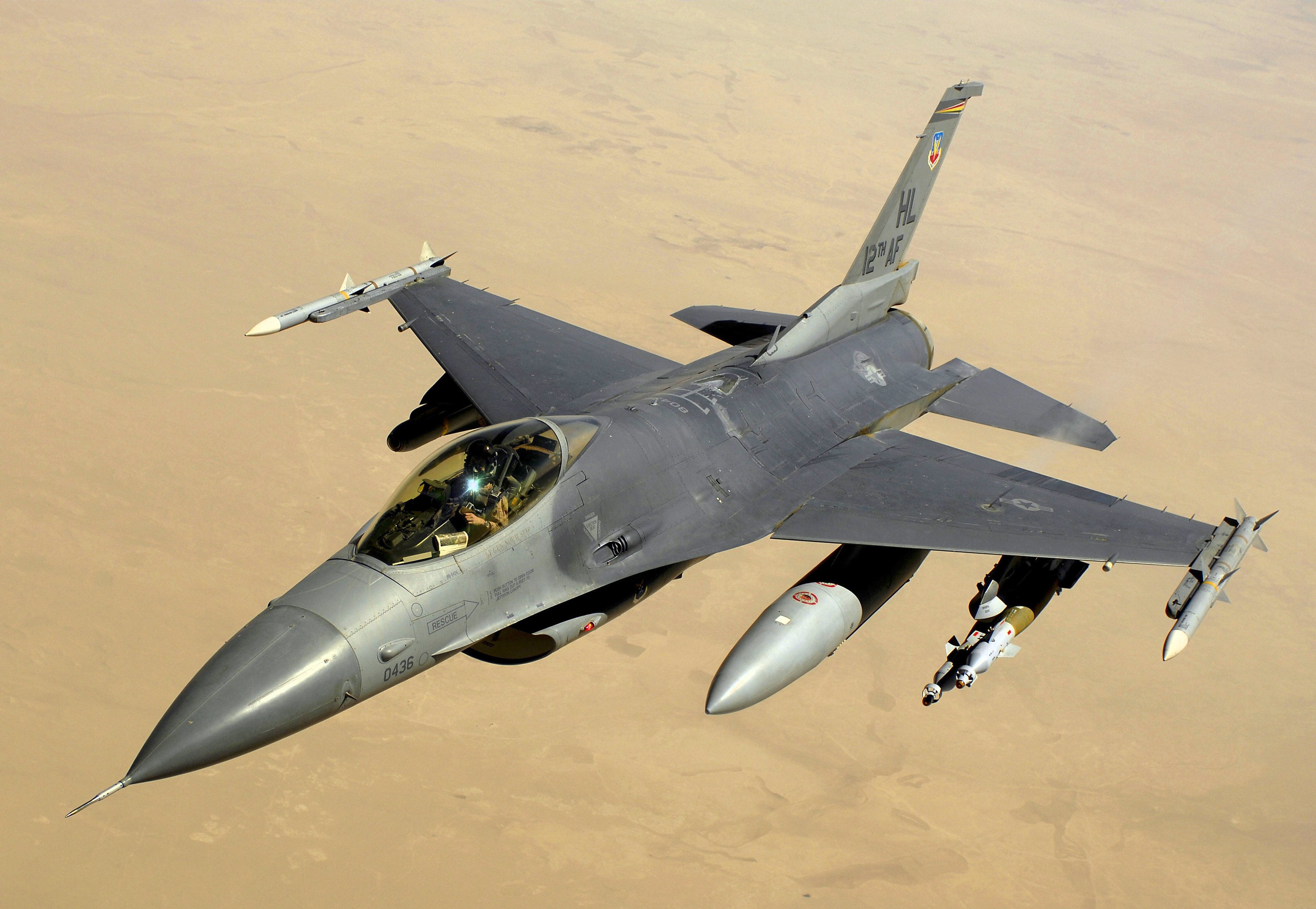 Aeronaves Militares Caça F-16